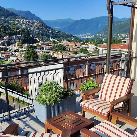 Tavernoland - Duck Side Of Apartman Como