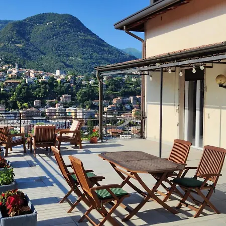 Tavernoland - Duck Side Of Apartman Como