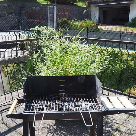 Tavernoland - Duck Side Of *